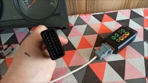 Opel Astra H/Zafira B/Vectra  C  .Проверка пробега" на столе " на снятой приборке.