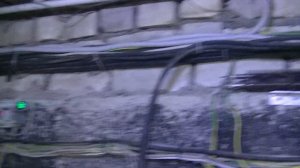 Выходные провода уже греются 220В , нужно увелличивать сечения,