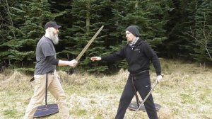 Viking Combat Western Style - Right vs Left Technique 01