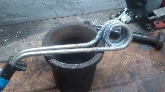 Что будет, если включить кипятильник без воды. смотреть онлайн