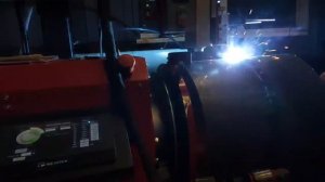 Автоматическая установка для сварки продольных и кольцевых швов, Электрогефест (Россия)