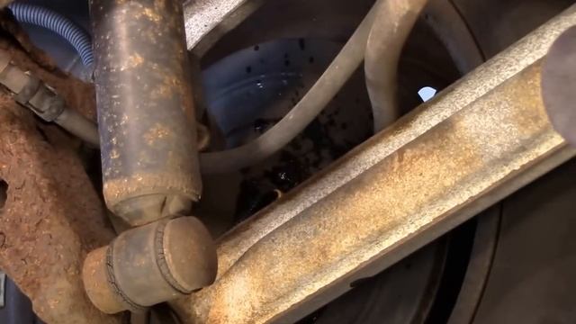 Diagnose & Repair An ABS Code C1175 & C1236 On A 1999 Ford Crown victoria смотреть онлайн