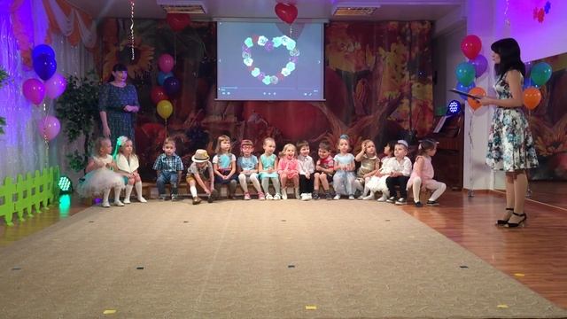 Такого еще не было!!! День Мамы. Средняя группа 2017. смотреть онлайн
