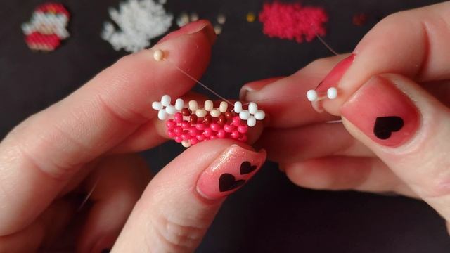 Фигурка из бисера Кли из Genshin Impact в технике крестик смотреть онлайн