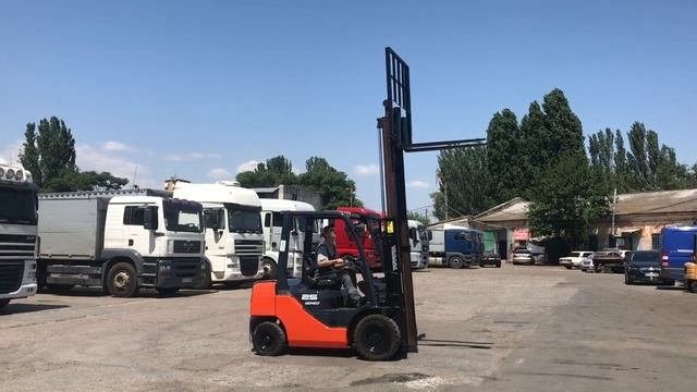 Вилочный дизельный автопогрузчик Toyota 02-8FD25 с наработкой 460 моточасов!