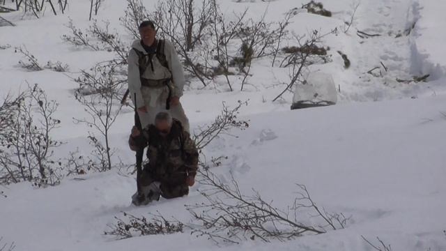 Охота на Кинекуе, пришлось бросить снегоход. смотреть онлайн