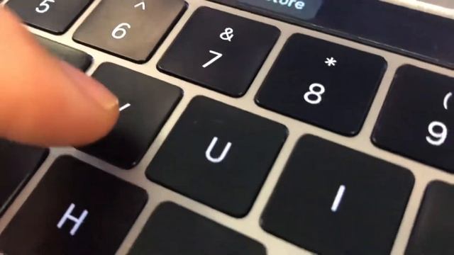 MacBook Pro butterfly keys falling out смотреть онлайн