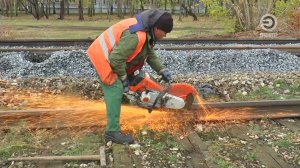 Ремонт трамвайных путей вдоль первой автодороги продлили.