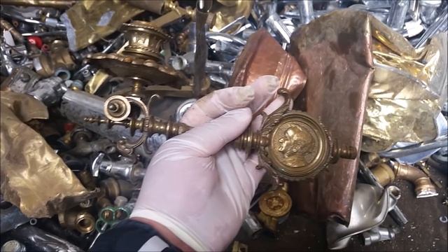 Находки на свалке, наконец то открылась большая свалка !!! смотреть онлайн