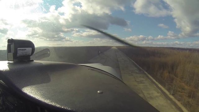 Аэродром Менгон. Проход над полосой. смотреть онлайн