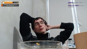 Обедаю шикарной пиццей.