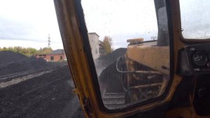 Прокатился с папой на бульдозере ЧТЗ Т-130