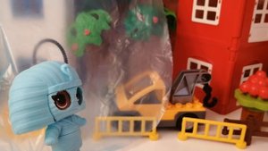 Мама Адриана Эмили Агрест. Бражник победил.