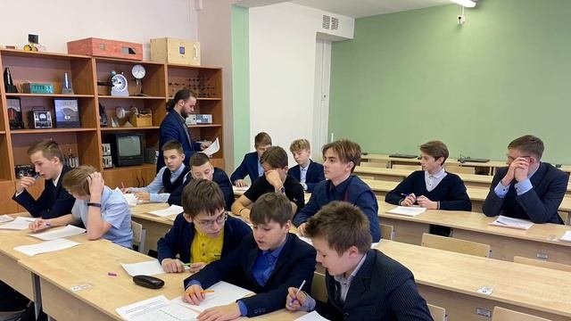 Открытое внеурочное занятие «Робототехника и физика в современном мире. Роботы-манипуляторы»