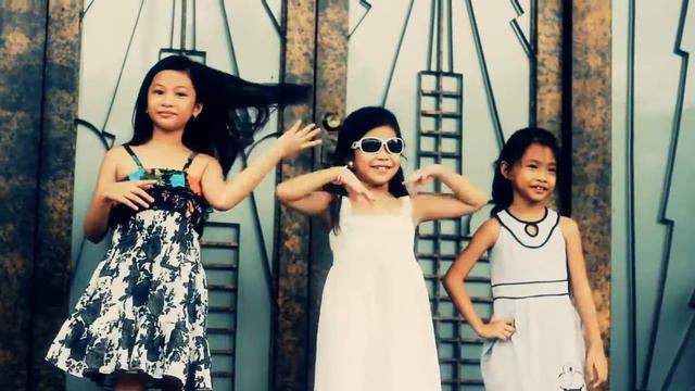 AYKA - Material Girl .mp4 смотреть онлайн