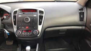 KIA cee'd, 2011, 1.6 MT (122 л.с.) универсал, Обзор от Сергея Бабинова, Автосалон Boston