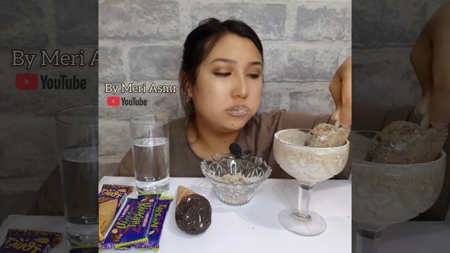 asmr eating chic dull crunch ?| pistachio ice cream | асмр фисташковое мороженое ? вкусно ?✅ смотреть онлайн