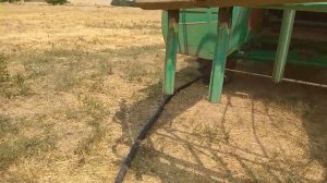 Продувка комбайнов после уборки.