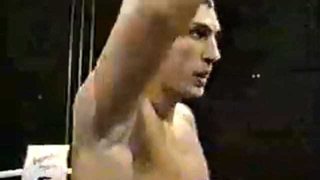 Владимир Кличко против Фабиан Меза [1] [Русские Комментарии В. Кличко] [Первый Бой] смотреть онлайн