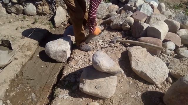 Фундамент из камень смотреть онлайн