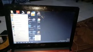 Acer Aspire One D270 Dual Boot : Windows 7 and Xubuntu 16.04