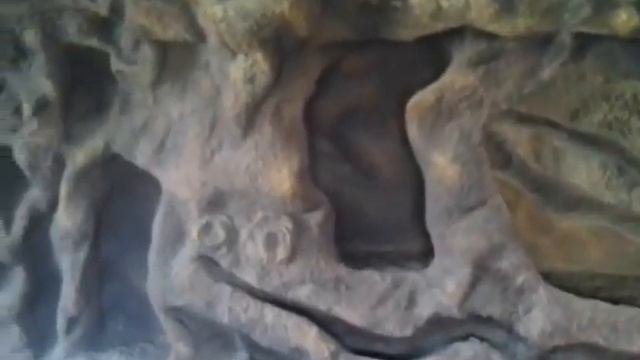 ПЕЩЕРА С ВОДОПАДОМ