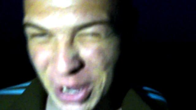 КАК ПОЗВАТЬ ДЕВУШКУ ГУЛЯТЬ ???
