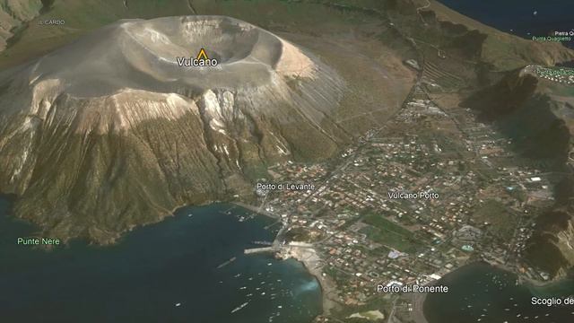Vulcano Volcano Update; Alert Level Raised for Italian Volcano, Evacuations Ordered