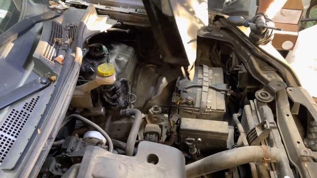 Nissan X Trail T30 - Crankshaft Position Sensor смотреть онлайн