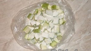 Кабачки в духовке со сметаной