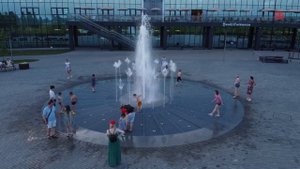 Возле белгородского аквапарка появился контактный фонтан