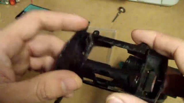 Переделка фонарика под аккумуляторы 18650 смотреть онлайн