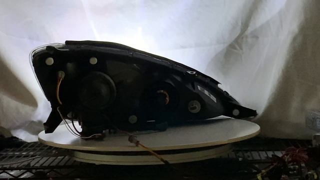 卡嗶車燈 適用於 TOYOTA 豐田 SIENNA XL20 MK2 06-10 後期 五門車 光導LED天使眼光圈魚眼 大燈 電鍍 смотреть онлайн