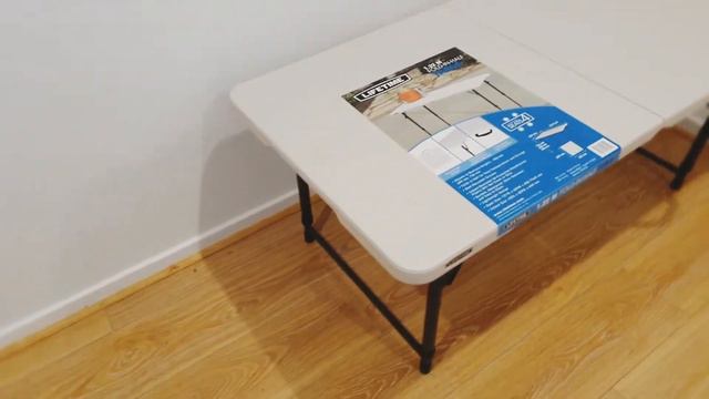 Lifetime  1.22 adjustable leg fold in half table смотреть онлайн
