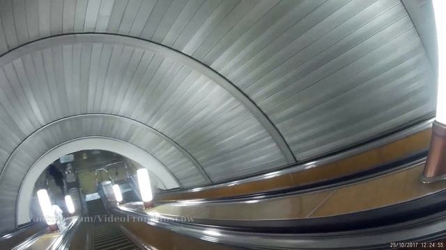 Станция метро "Сухаревская" // 25.10.2017 смотреть онлайн