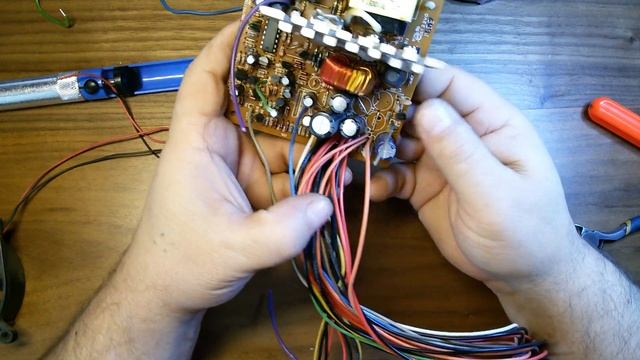 Ремонт компьютерного блока питания и подготовка к переделке в регулируемый смотреть онлайн