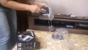 Распаковка — Миксер ручной Redmond RHM-M2104