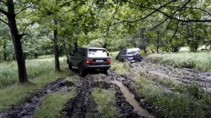 Кто кого OFF ROAD range rover pegas p 38 nissan patrol gr y 61 jeep wrangler  крутой подъем в гору