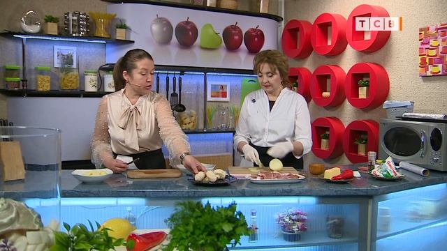 Свинина, запечённая с овощами. Дело вкуса 11.02.2019 смотреть онлайн