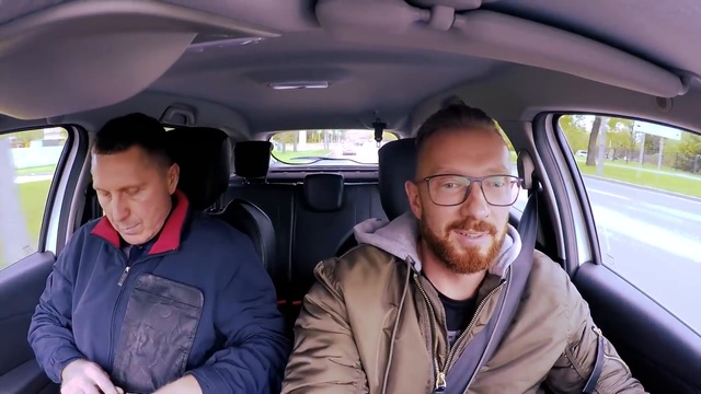 ОЛИГАРХИ В ТАКСИ – ГОНИ СДАЧУ 20 РУБЛЕЙ смотреть онлайн