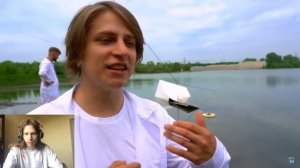 ЧТО, ЕСЛИ РОБОТ ПЫЛЕСОС ОКАЖЕТСЯ НА УЛИЦЕ? - РЕАКЦИЯ НА МАМИКС #мамикс #реакция