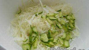 rus_videoОстрый салат из капусты