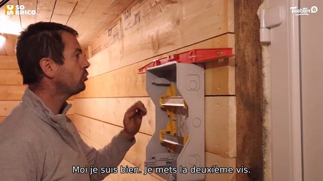 Installation du Tableau électrique étanche Plexo - LEGRAND ! смотреть онлайн