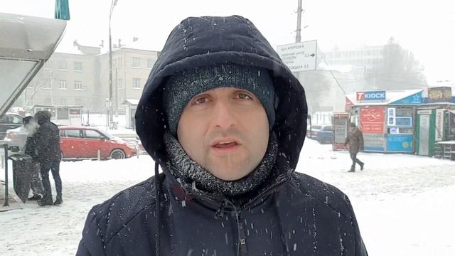 Реакция вьетнамца на шлепанцы вьетнамки