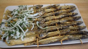 Когда жена приносит МОЙВУ - делаю эту ЗАКУСКУ. Все в восторге от вкусного сочетания c луком