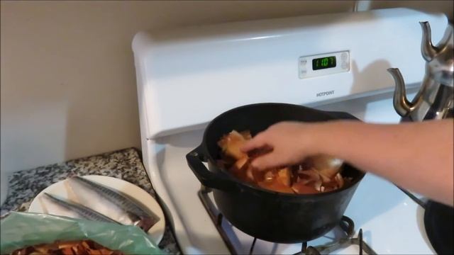 Скумбрия в Луковой Шелухе