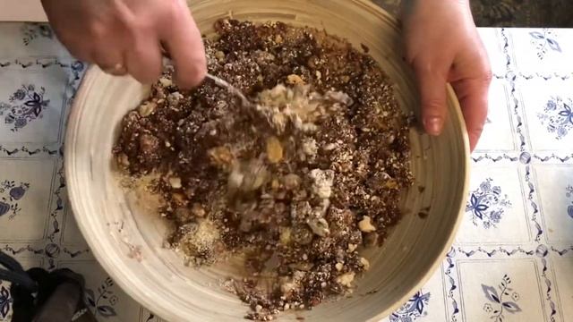 РУЛЕТ С ОРЕХАМИ  И КАКАО . ЛАКОМСТВО ИЗ ДАЛЕКОГО ДЕТСТВА. Подробный рецепт.