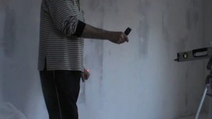 Самодельный лазерный уровень.