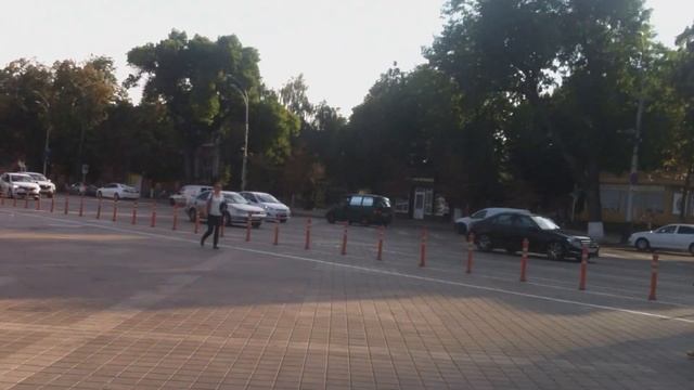 Нереальная жара в Краснодаре. Краснодарский колокол. Триумфальная арка смотреть онлайн