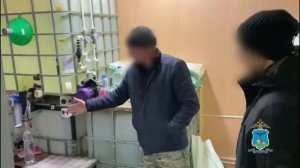 В Белгороде полицейские пресекли деятельность подпольного цеха по производству алкоголя.